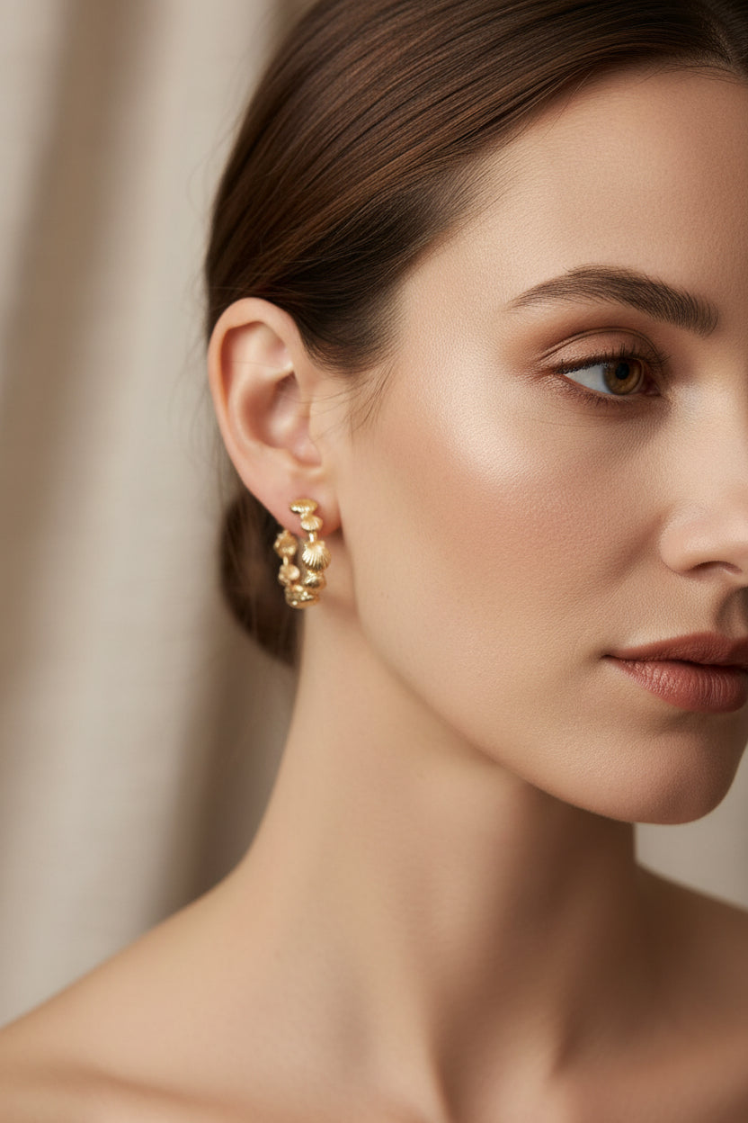 SEASHELL HOOP EARRINGS