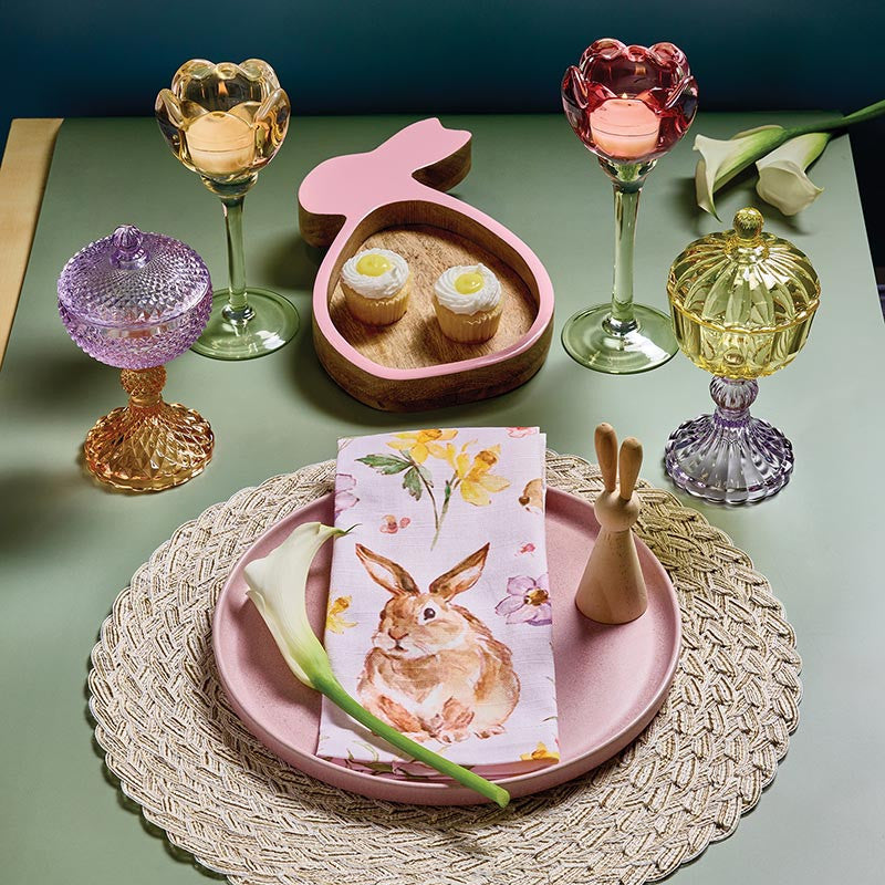 Pedestal Candy Bar