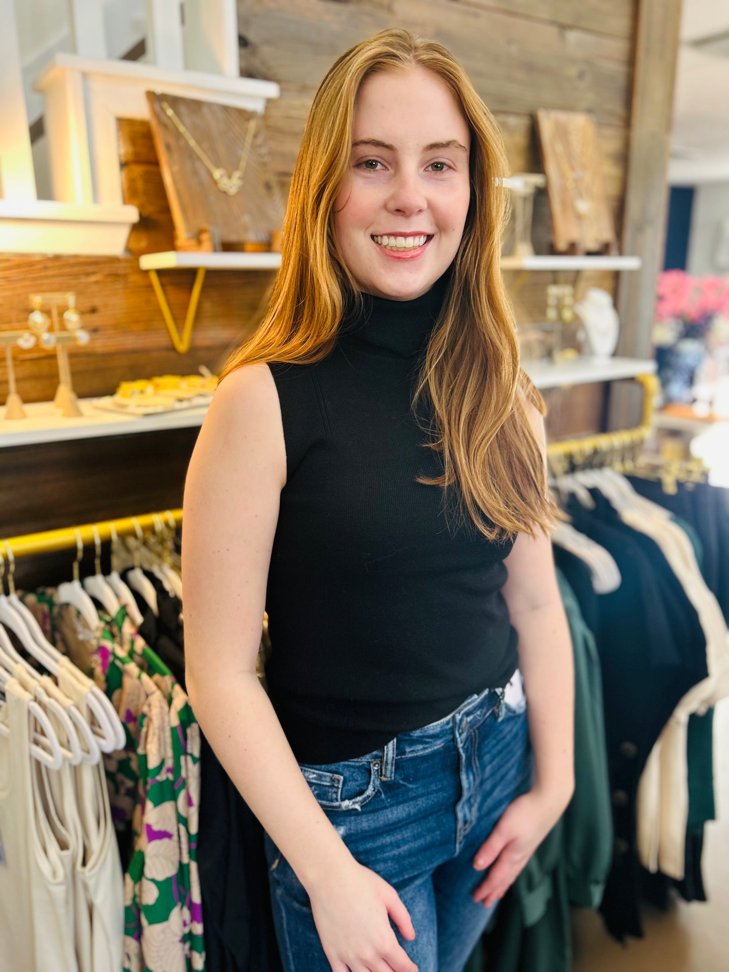 Sleeveless Turtle Neck