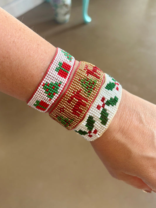 Christmas beaded bracelet