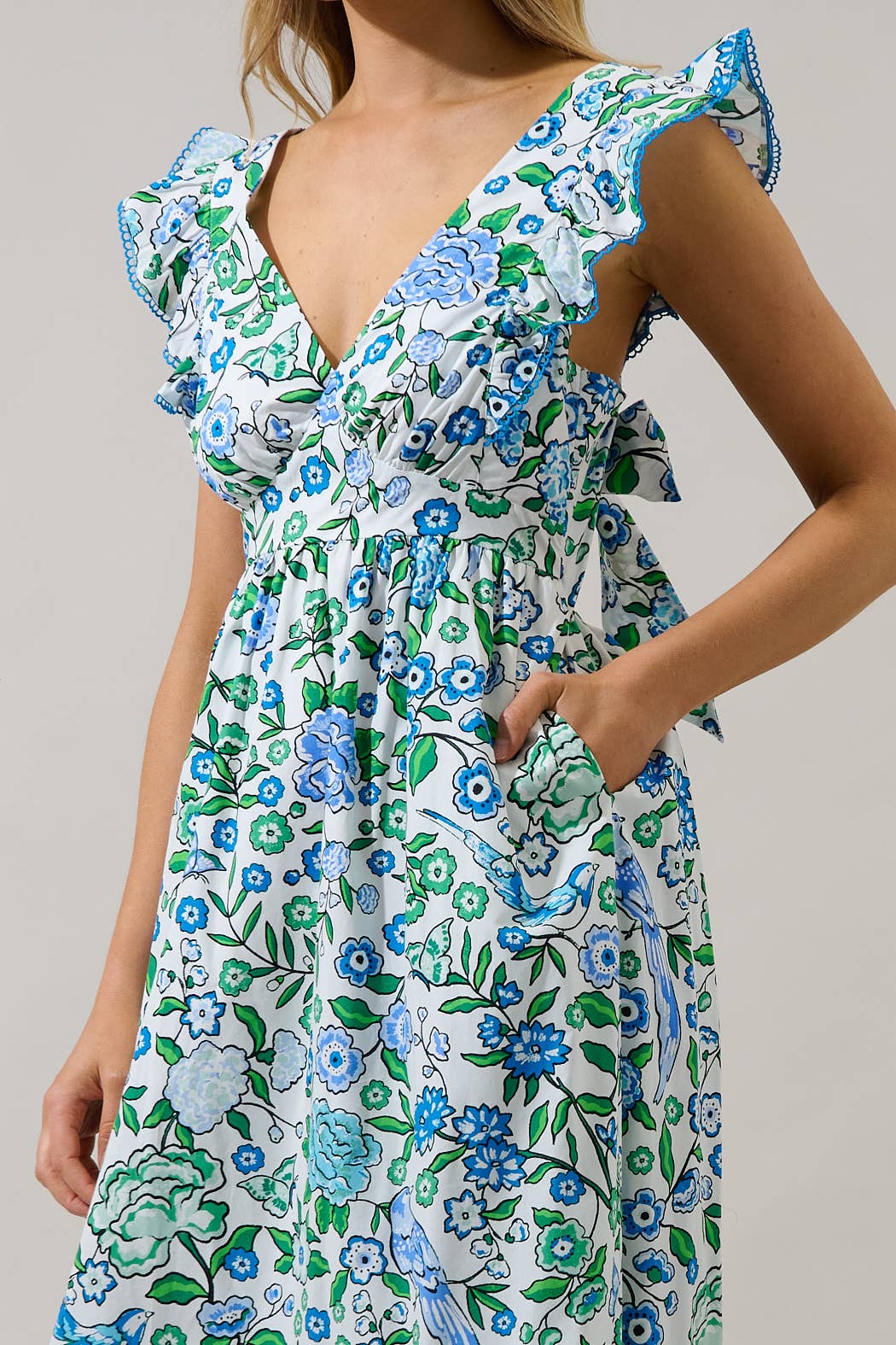 Mawar Ruffle Maxi Dress