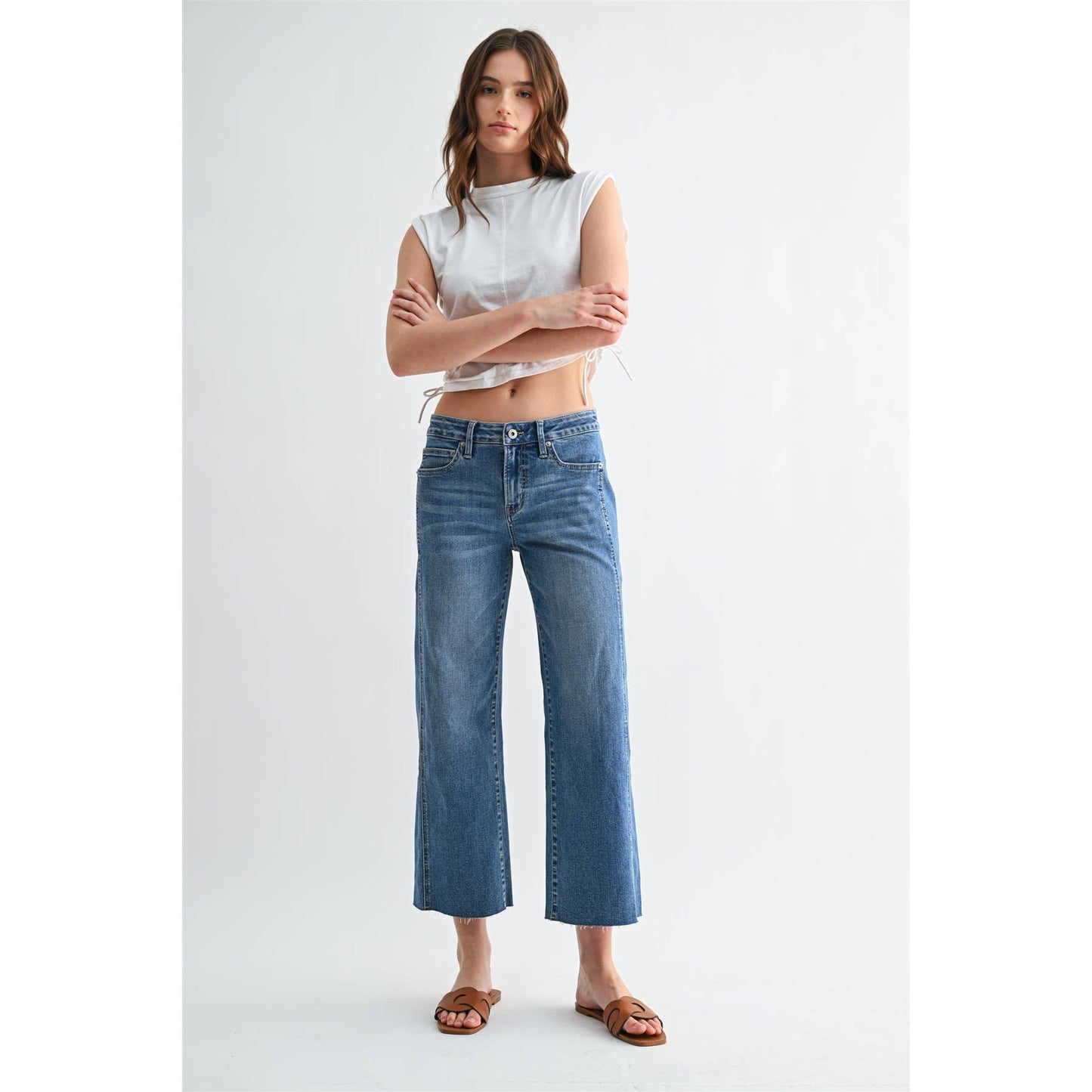 Mica Denim - MID RISE STRAIGHT TUMMY TUCK CROP LOOSE FIT
