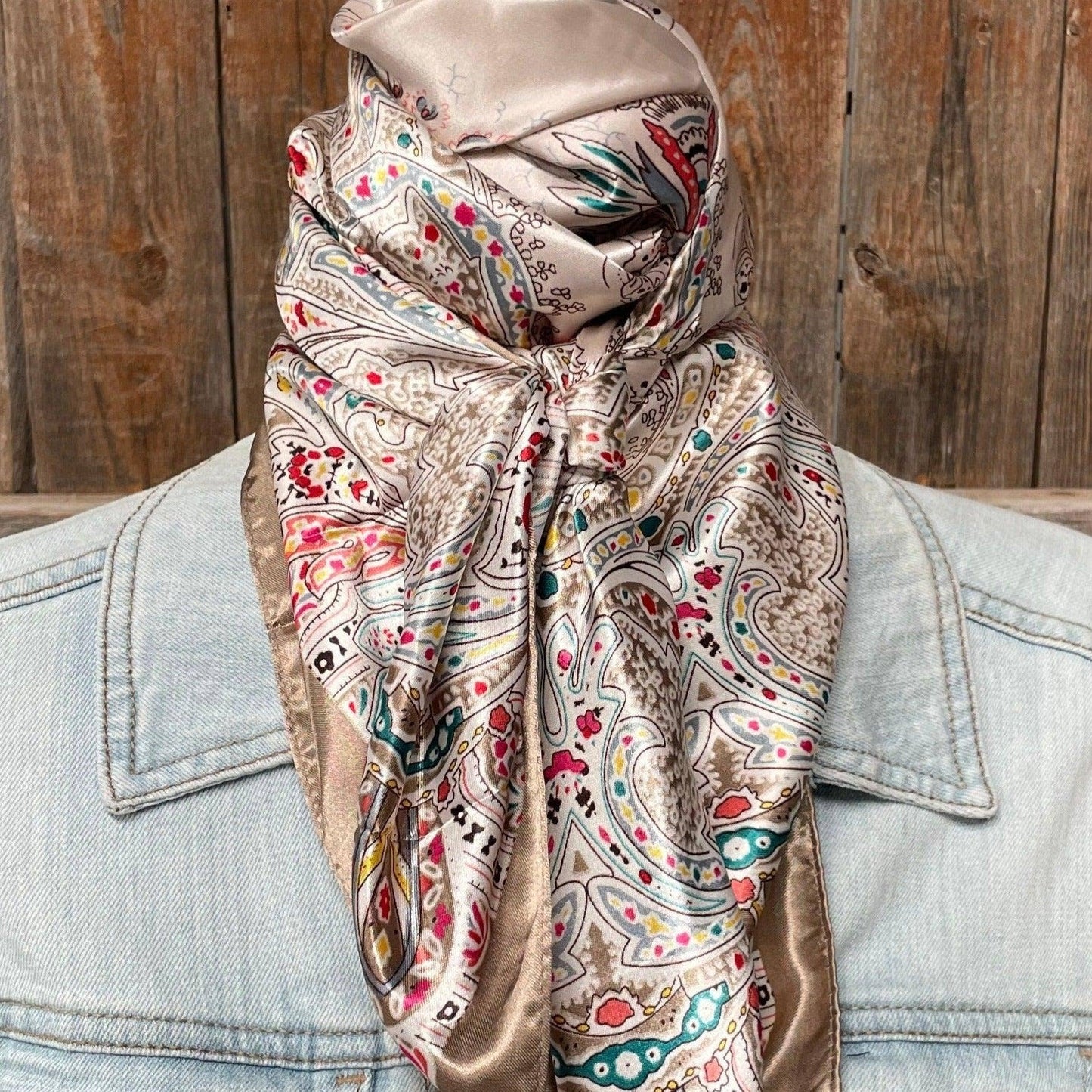 Rodeo Drive - 35X35"  Tan Floral Wild Rag/Scarf WR3421