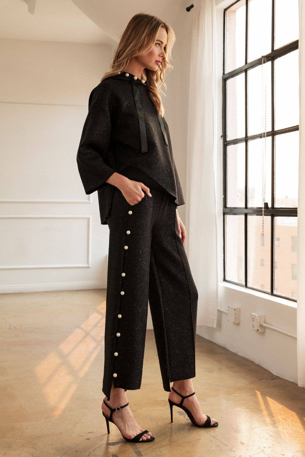 Farrah French Scuba Pearl Pant with Glitter