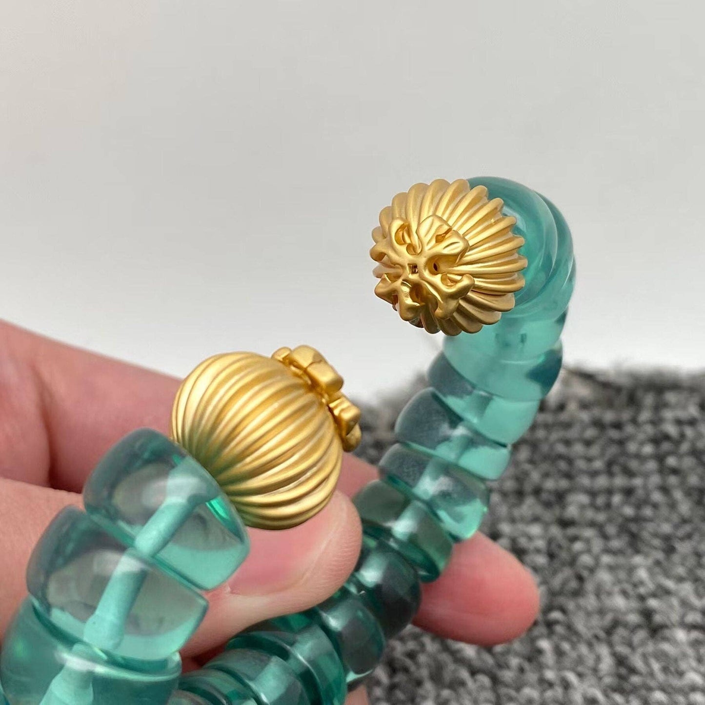 Mio Queena - High Quality Resin Beads Adjustable Cuff