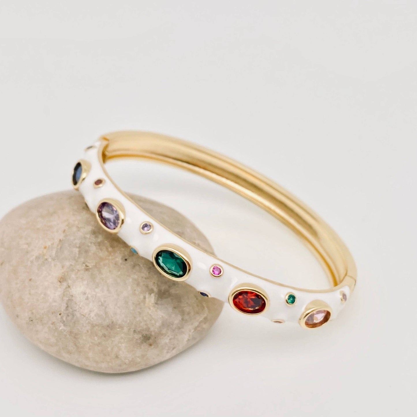 Mio Queena - Inlaid Cubic Zirconia Gold Plated 8MM Enamel Bangle