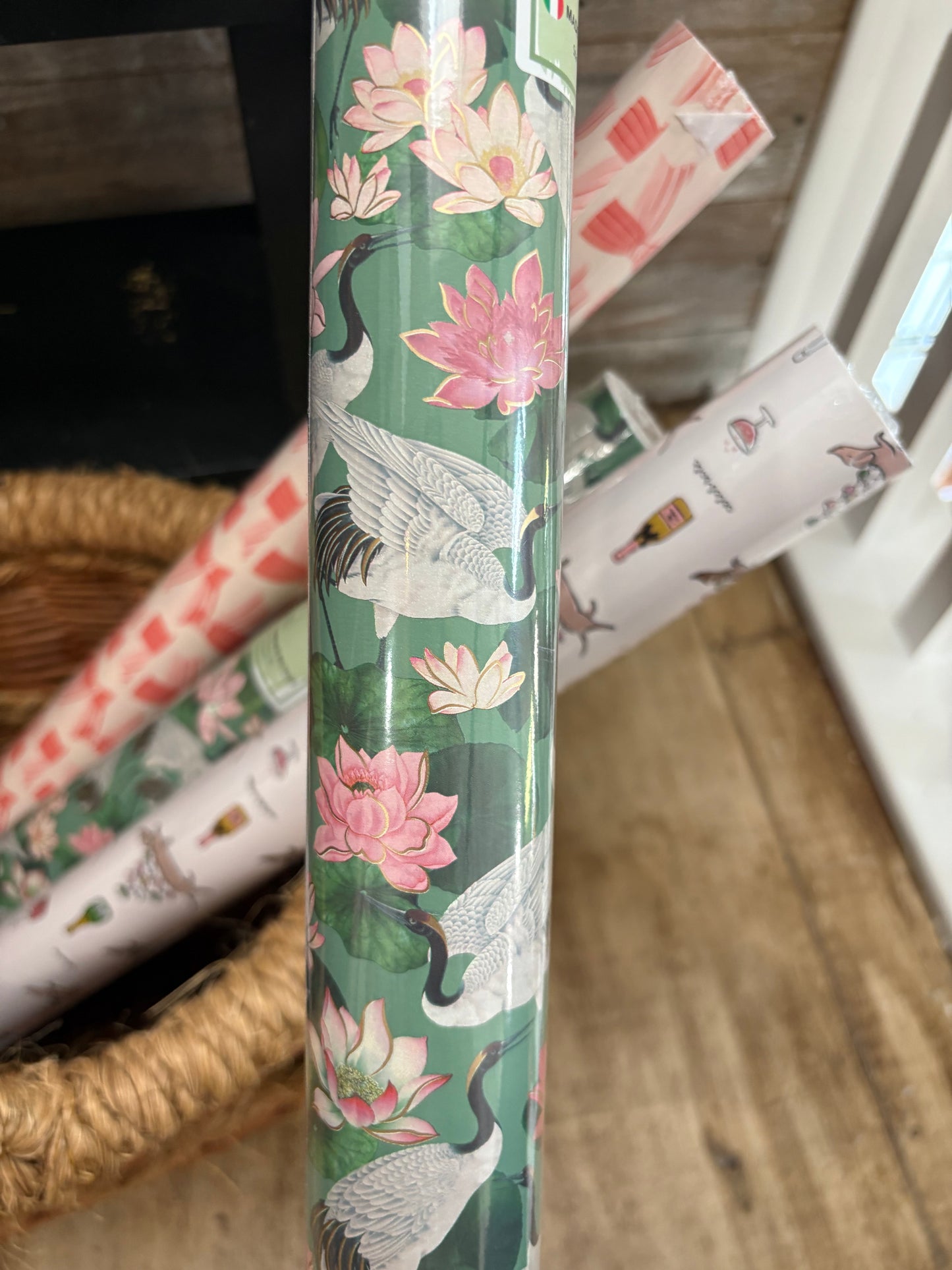Lily Garden Gift Wrap