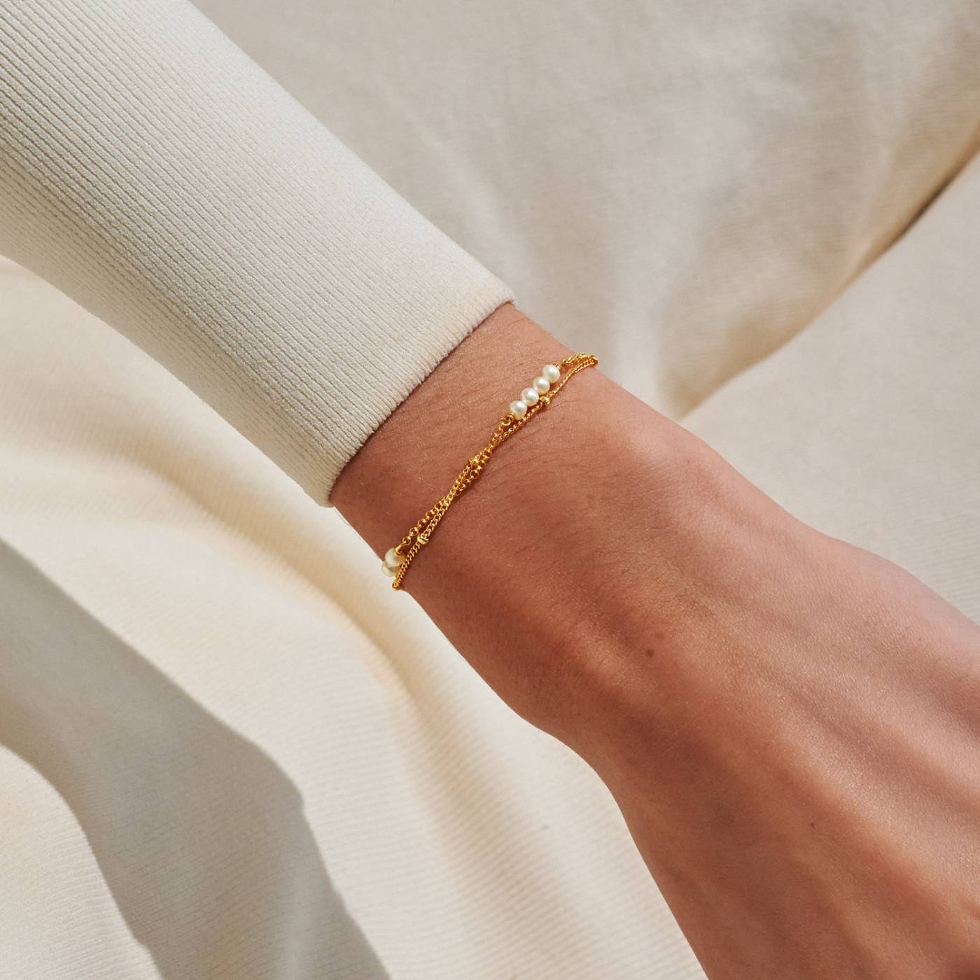 Loved by You | Double Layered Pearl Bracelet