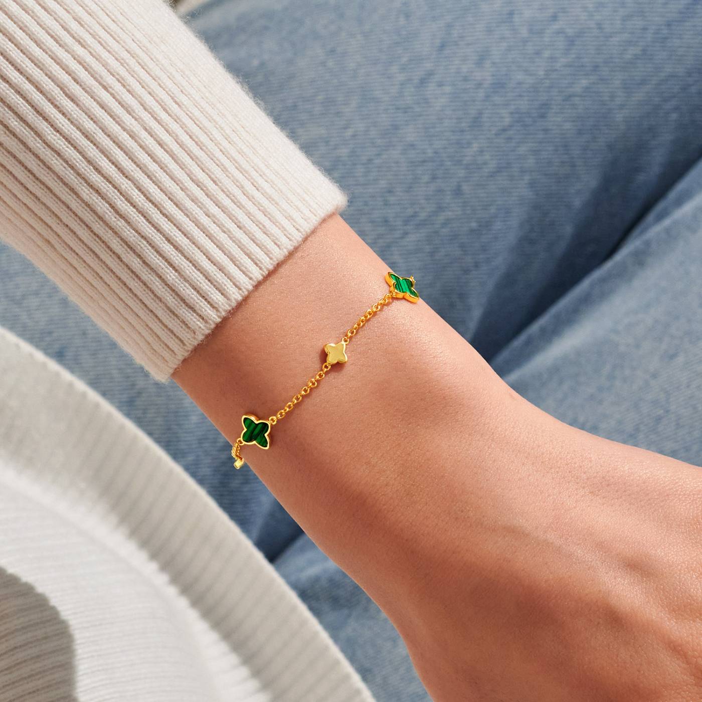 Loved by You | Green Clover Bracelet