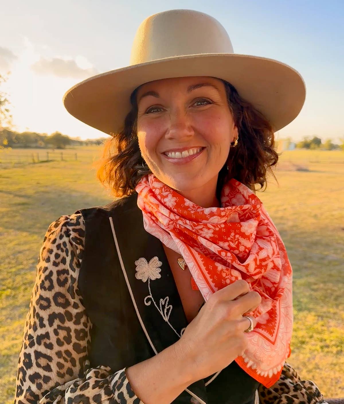 Handker Bandanas - 34" Wild Rag Lacey Bandana