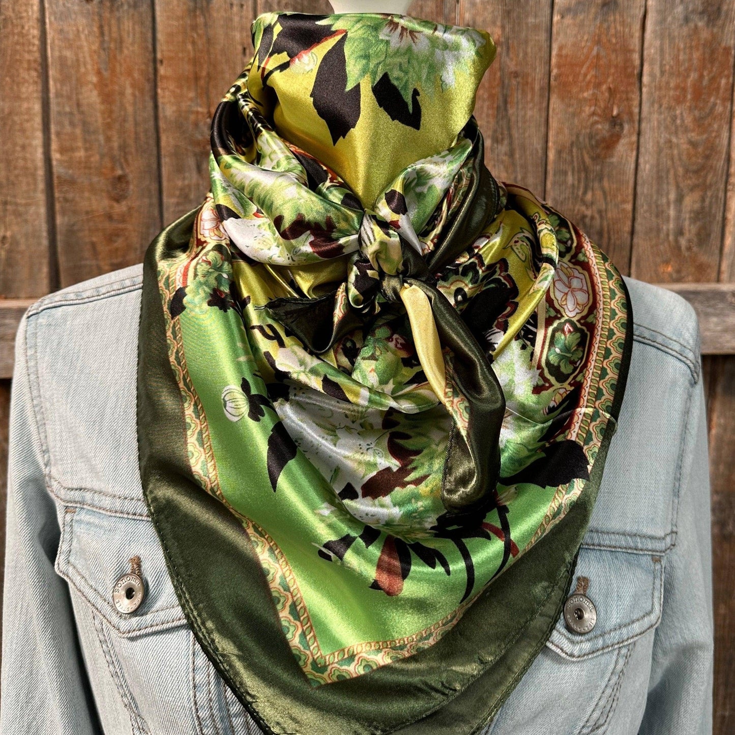Rodeo Drive - 35X35"  Green Floral Paisley Wild Rag/Scarf WR174