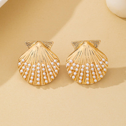 Scallop Pearl Shell Earrings
