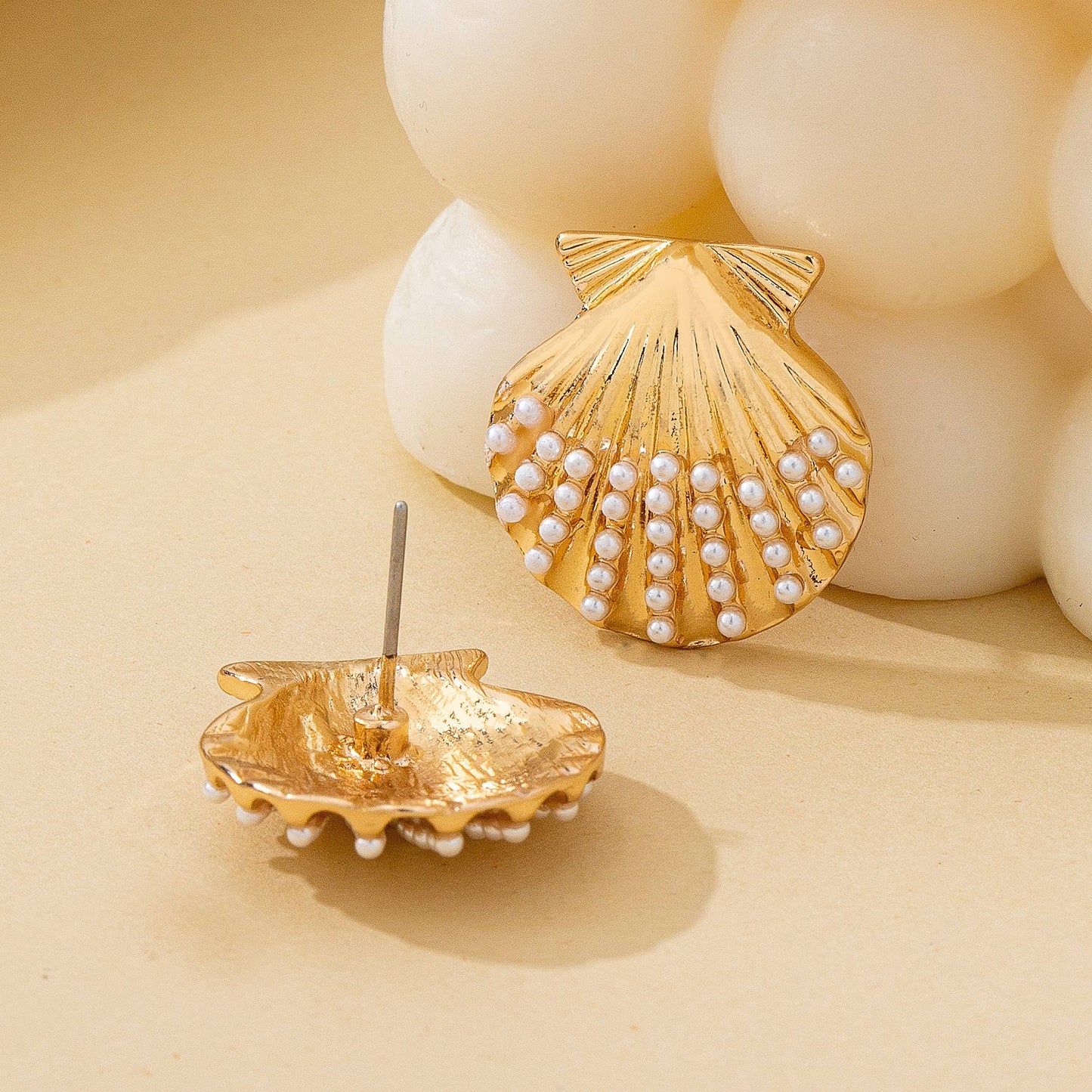 Scallop Pearl Shell Earrings