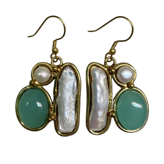 Pearl and Chalcedony Onyx Earrings